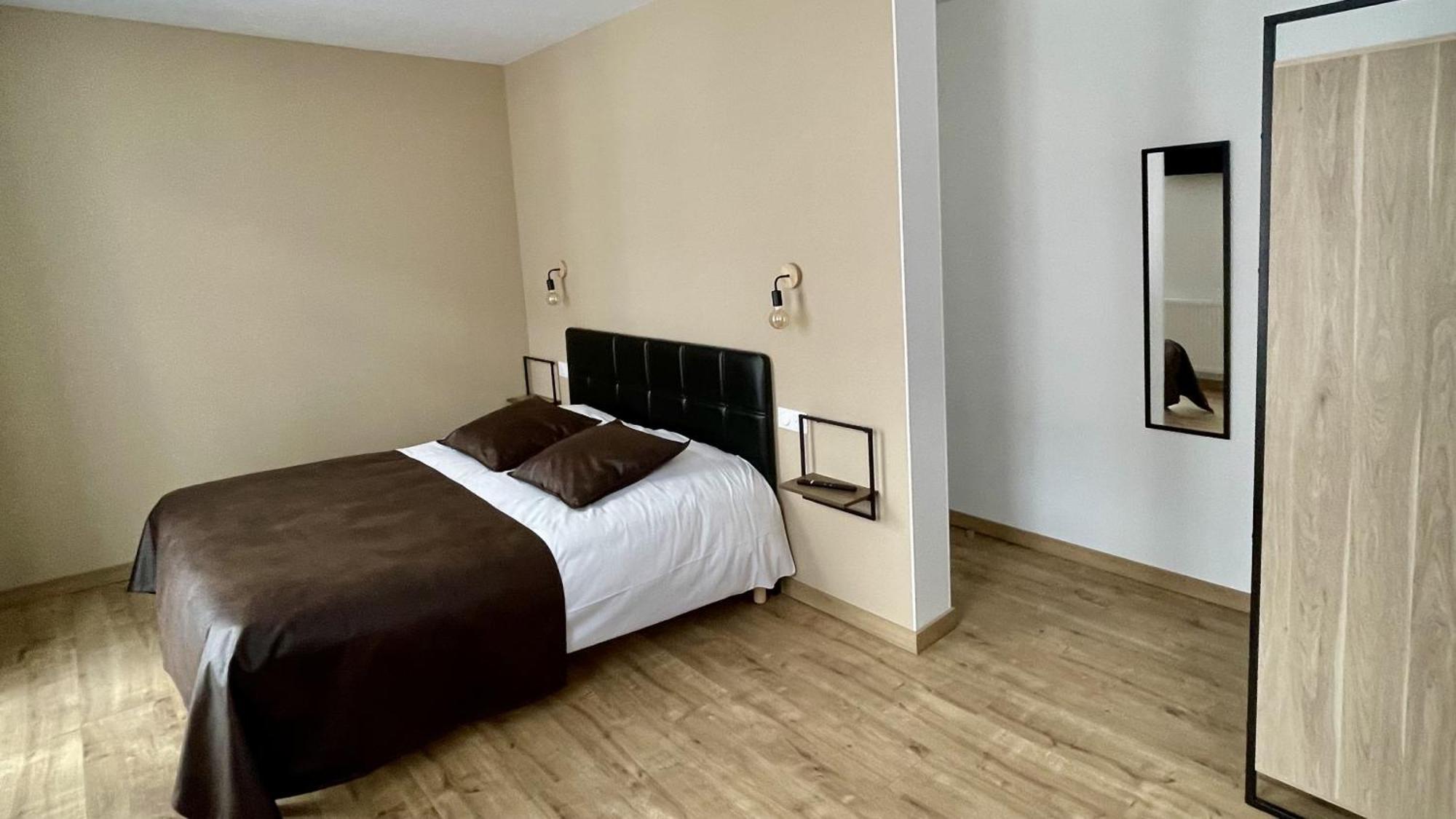 لونس Appart Hotel Gambetta الغرفة الصورة