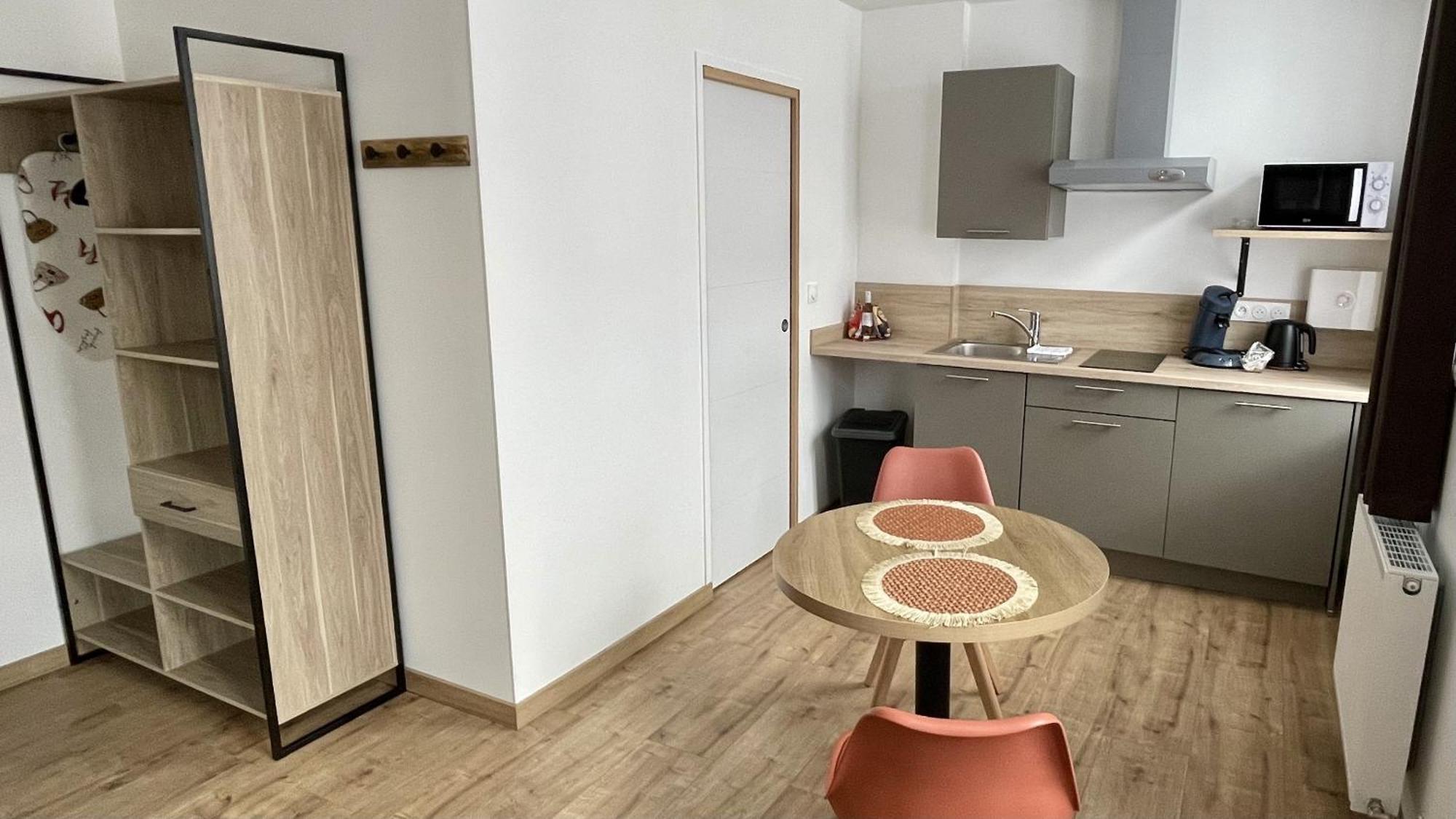 لونس Appart Hotel Gambetta الغرفة الصورة
