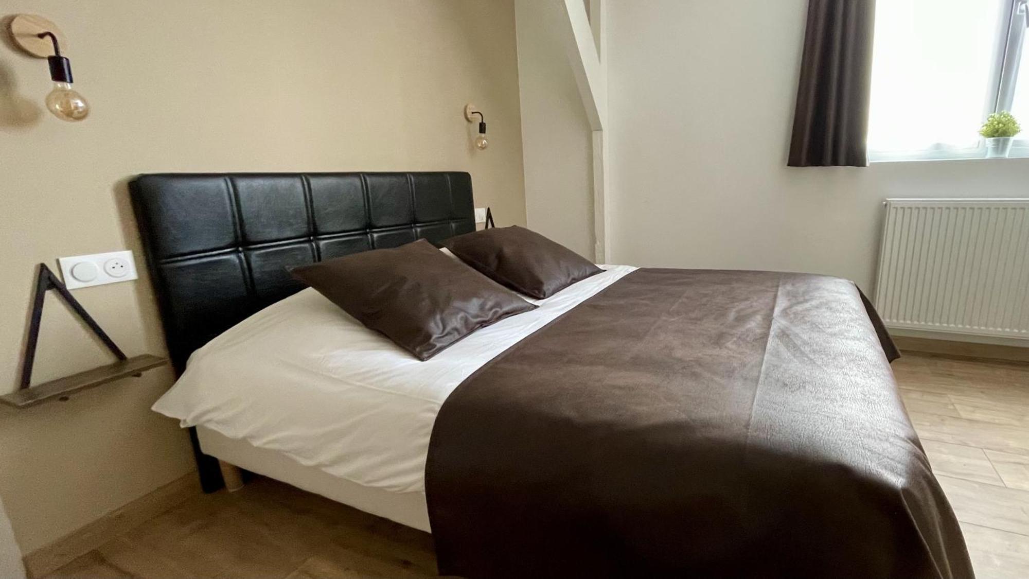 لونس Appart Hotel Gambetta الغرفة الصورة