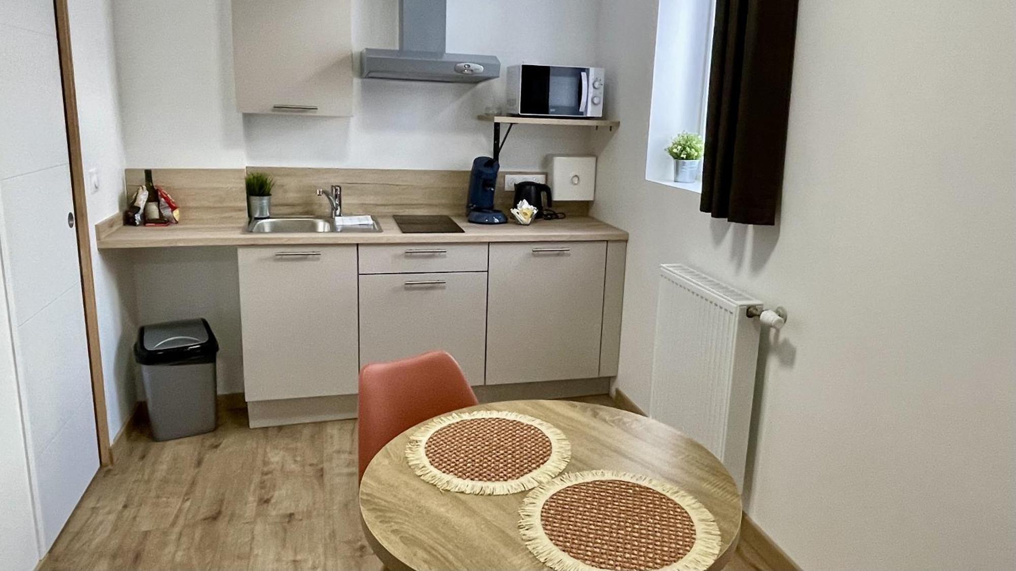 لونس Appart Hotel Gambetta الغرفة الصورة